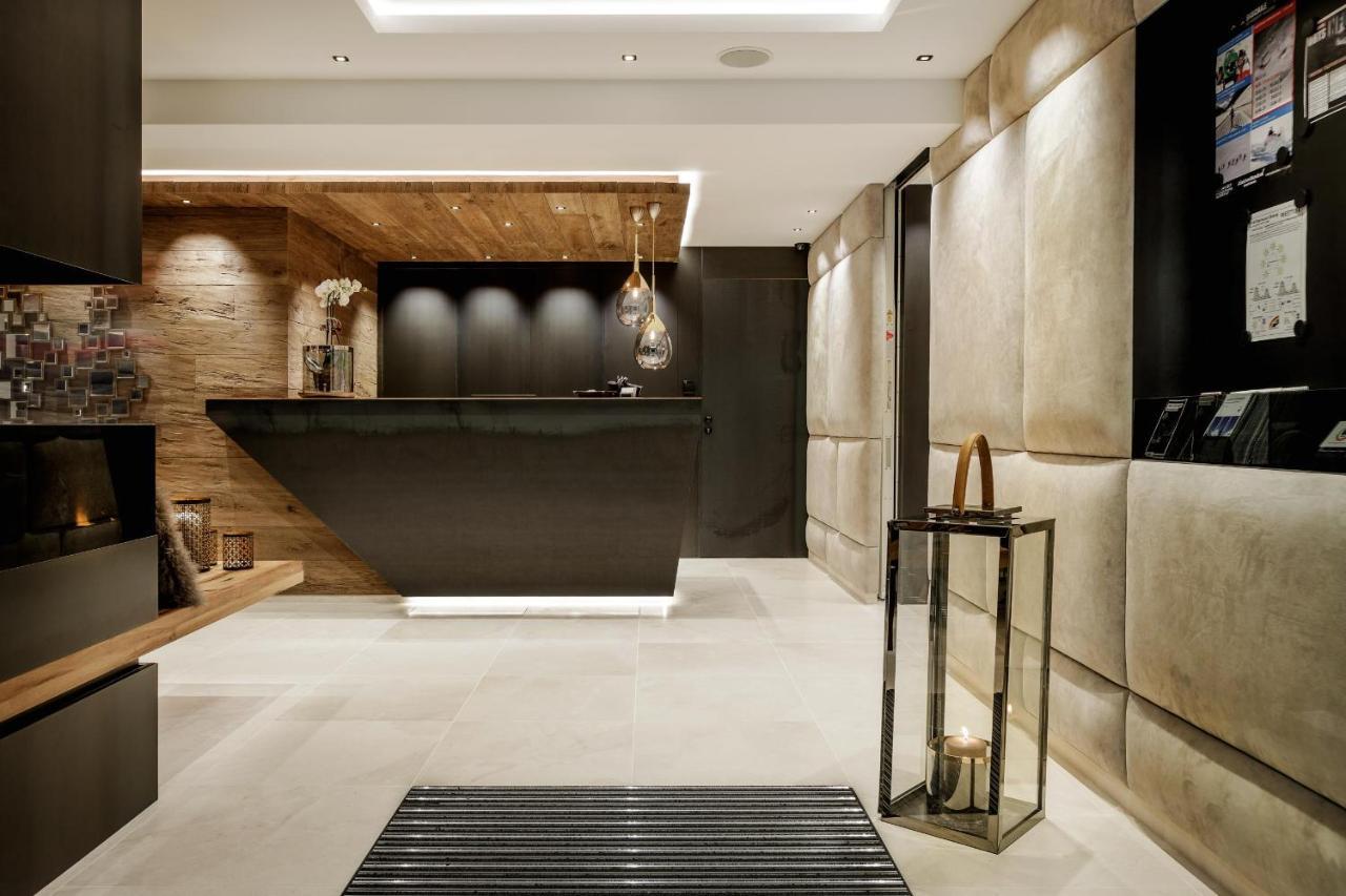 Alpinlounge Raetia Appartements Ischgl Ngoại thất bức ảnh
