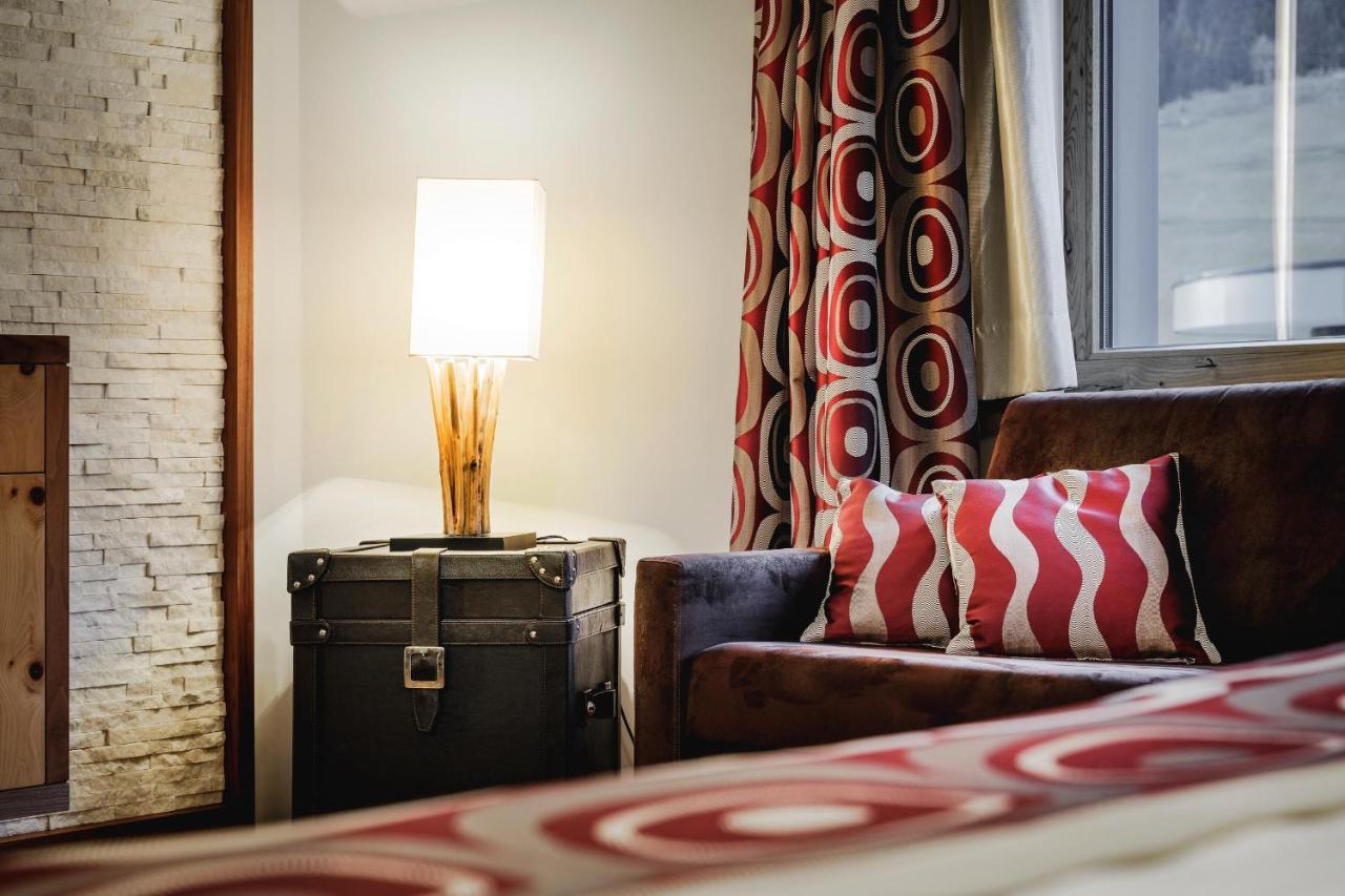 Alpinlounge Raetia Appartements Ischgl Ngoại thất bức ảnh