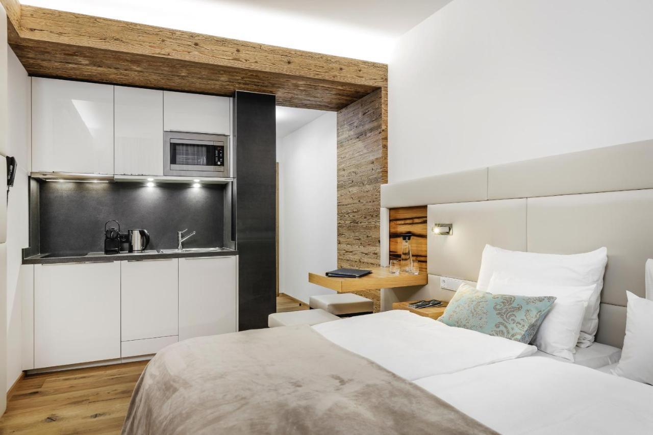 Alpinlounge Raetia Appartements Ischgl Ngoại thất bức ảnh
